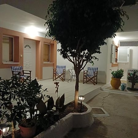 Seashell Holiday Studios Ermioni Bagian luar foto